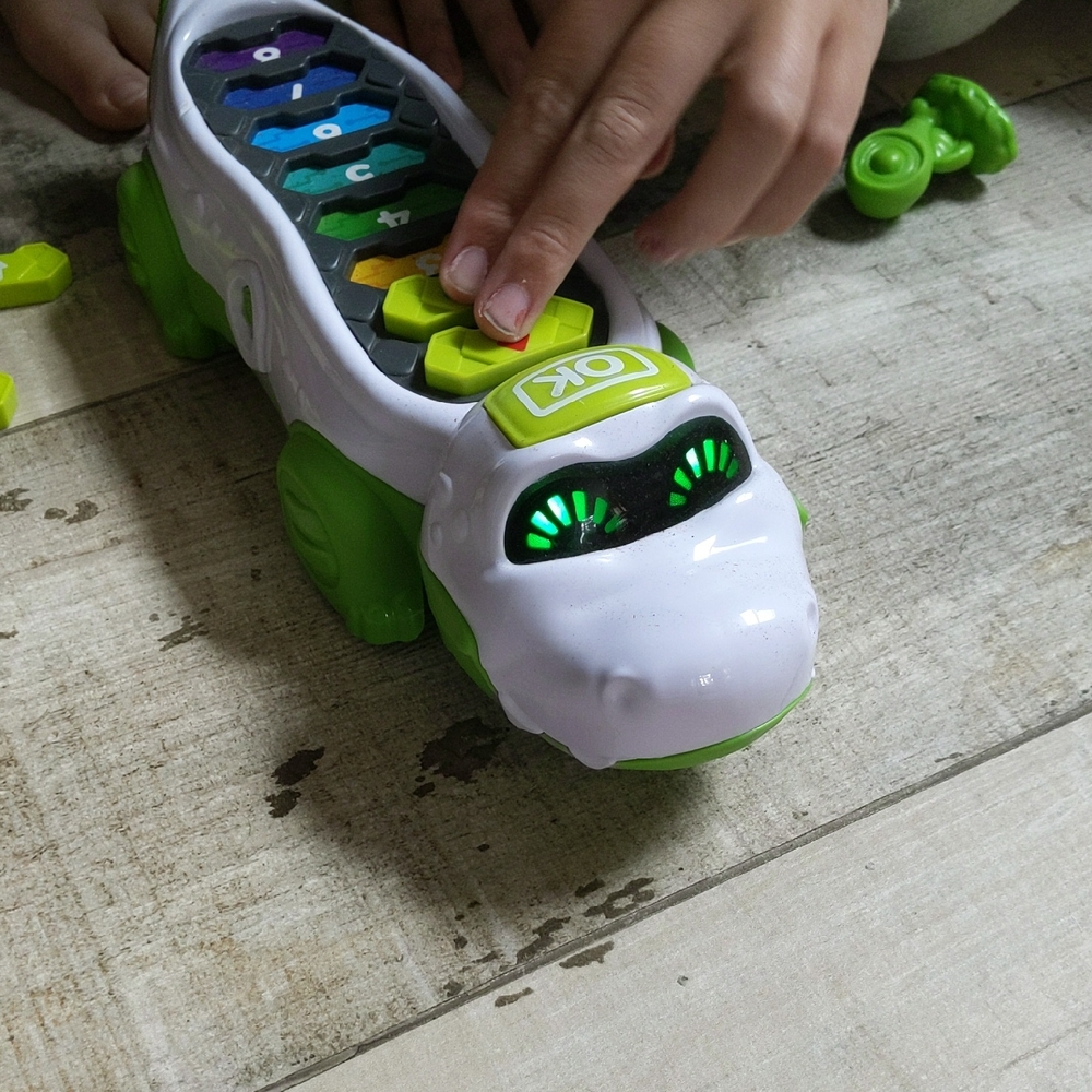 Coding Lab Clementini Coko Programmable Robot Crocodile